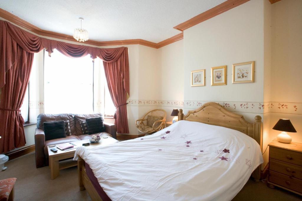 Guest house Jadellas *